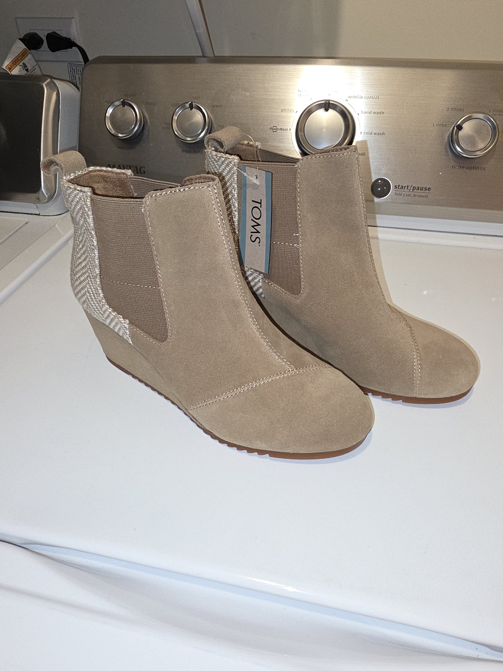 TOMS Bailey Wedge Bootie